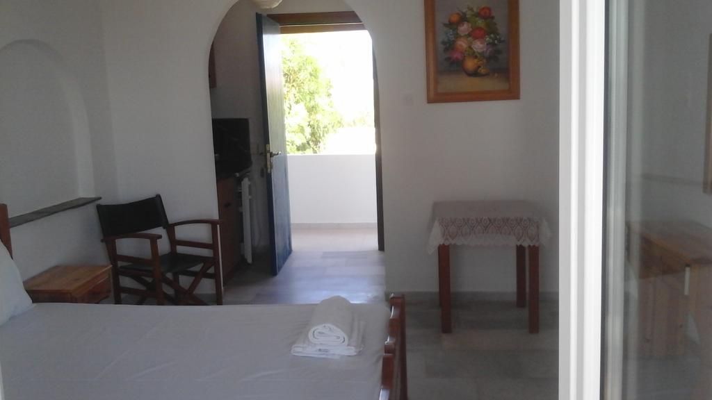 O Fotis Agios Prokopios (Naxos) Exterior foto
